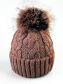 Női sapka pomponnal Octawia cappuccino