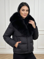 Dámska krátka čierna páperová bunda s kožušinou z pravej líšky 