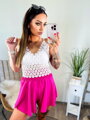  Stílusos női crop top csipkevirággal