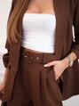 Elegantný kostým v hnedej farbe 80172K