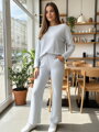 Női stílusos nadrág és pulóver szett