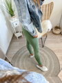 Női sportos leggings zöld színben