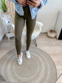 Bordázott női olívazöld leggings