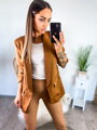 Egyszínű női elegáns zakó