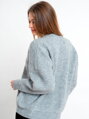 Szürke kötött pulóver ELIF kivágással
