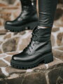 Elegáns női boka csizma valódi bőrből B-01 BLACK