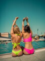 Női tangás fürdőruha alsó VSB SWIMWEAR neon sárga