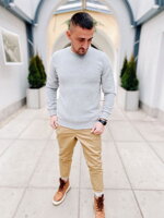 Pánsky trendy sveter v sivej farbe