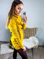 Dámské šaty s dlouhým rukávem v hořčicové barvě 