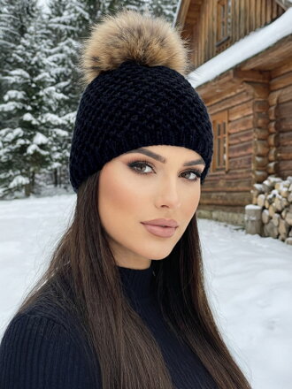 Női sapka bojttal díszítve IDA fekete