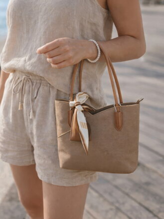 Dámska štýlová béžová kabelka 