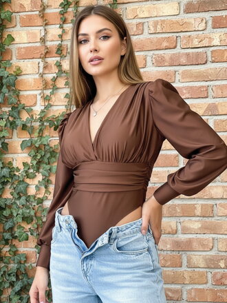 Dámske saténové čokoládové body s výstrihom