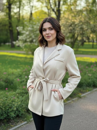 Bézs színű megköthető kabát