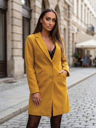 Gyönyörű sárga kabát gombokkal