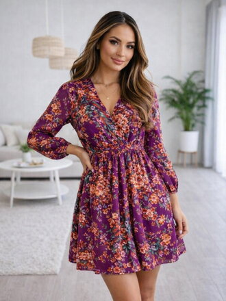 Lila virágmintás női ruha