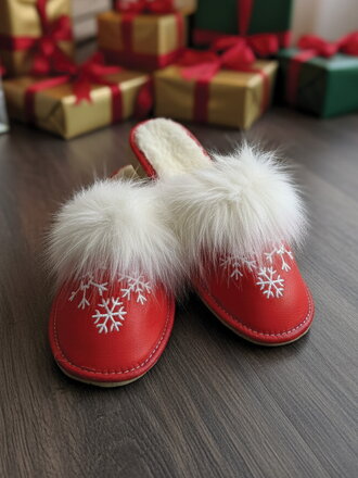 Női bőr papucs modell 62 Mikulás hópehely