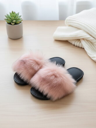 Bozontos női papucs rózsaszín szörmével