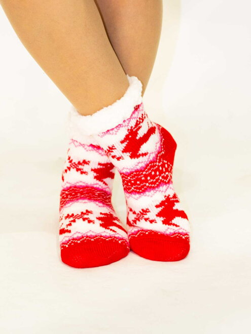 Kislányos meleg zokni rénszaras mintával piros fehér színben