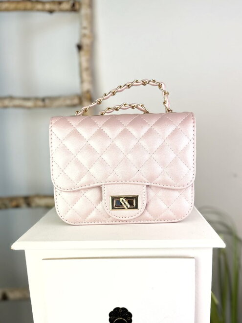 Praktikus női crossbody táska rózsaszín színben 