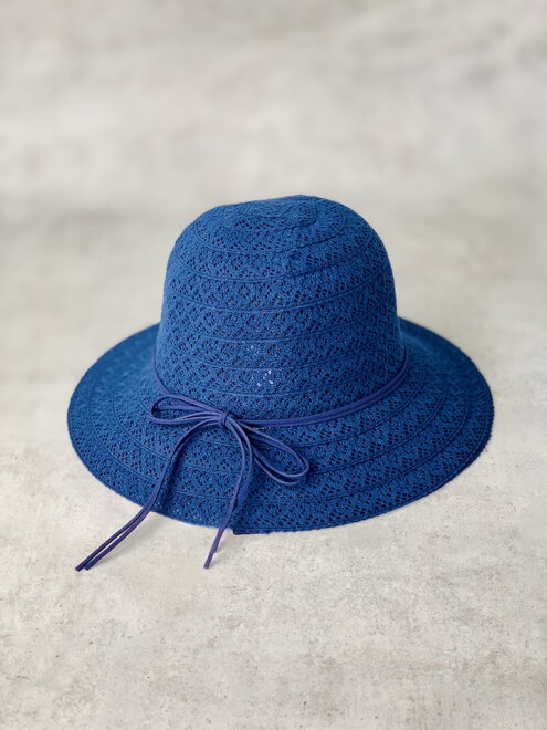 Női kalap A-86 kék színben
