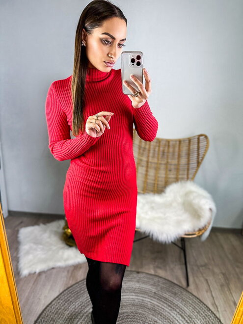 Bordázott női ruha piros színben