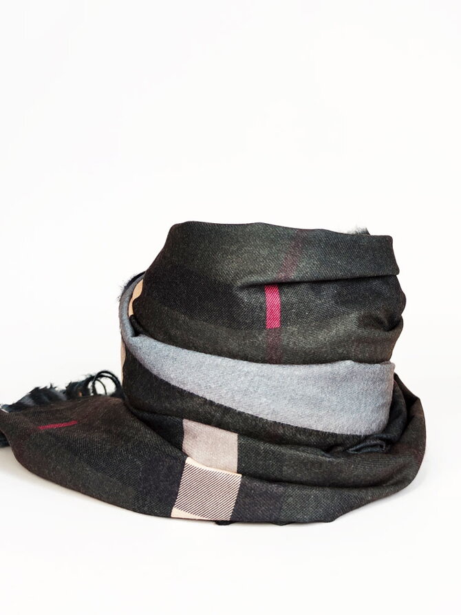 Női pashmina sál ZZ-218 fekete