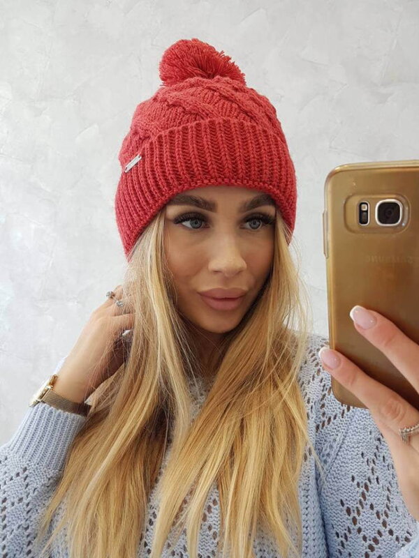 WANDA K281 női sapka piros WANDA K281 női sapka piros