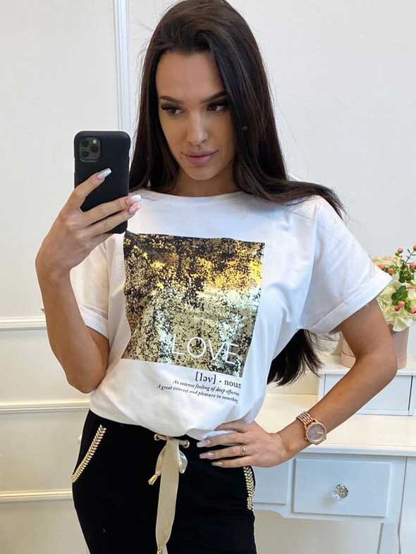 Rövid CROP TOP felső LOVE MFY fehér színben Rövid CROP TOP felső LOVE MFY fehér színben