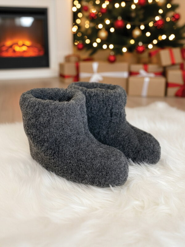 Csodás gyapjú papucs  meleg model 26 szürke